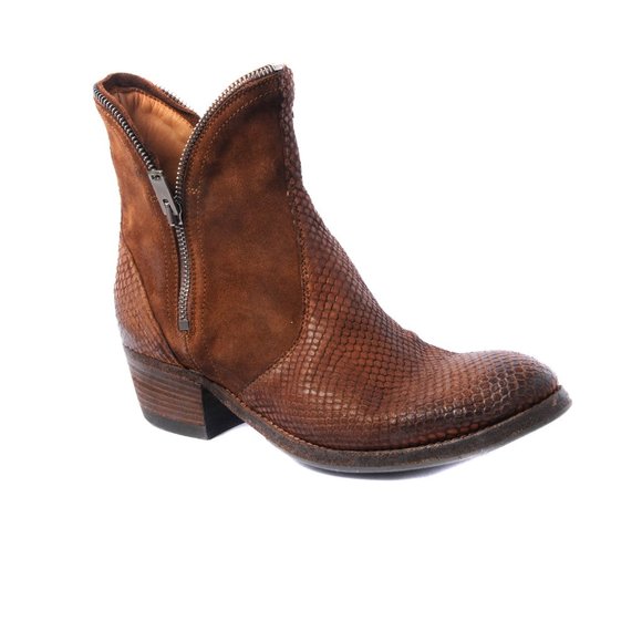 Pantanetti Shoes - Pantanetti Modern Western Inspired Ankle Boot